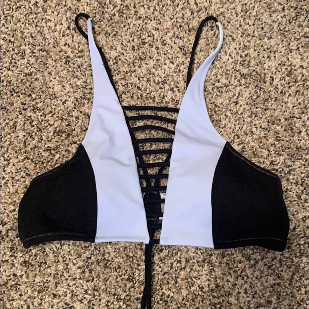 VS PINK bikini top